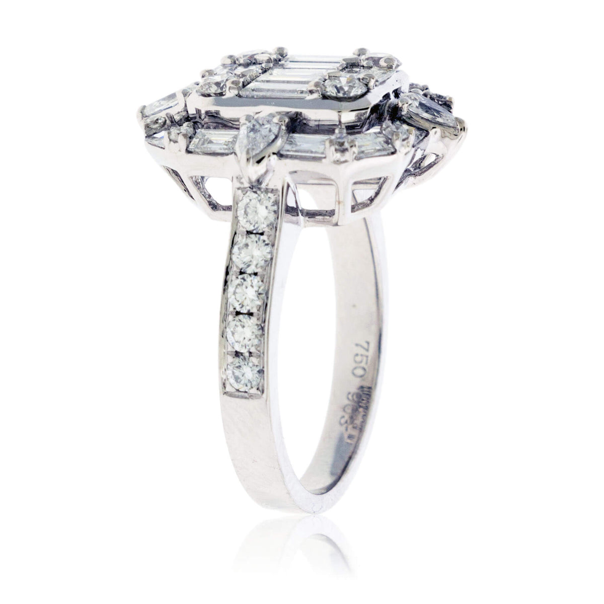 Elegant Designer Baguette & Round Diamond Ring - 18K White Gold