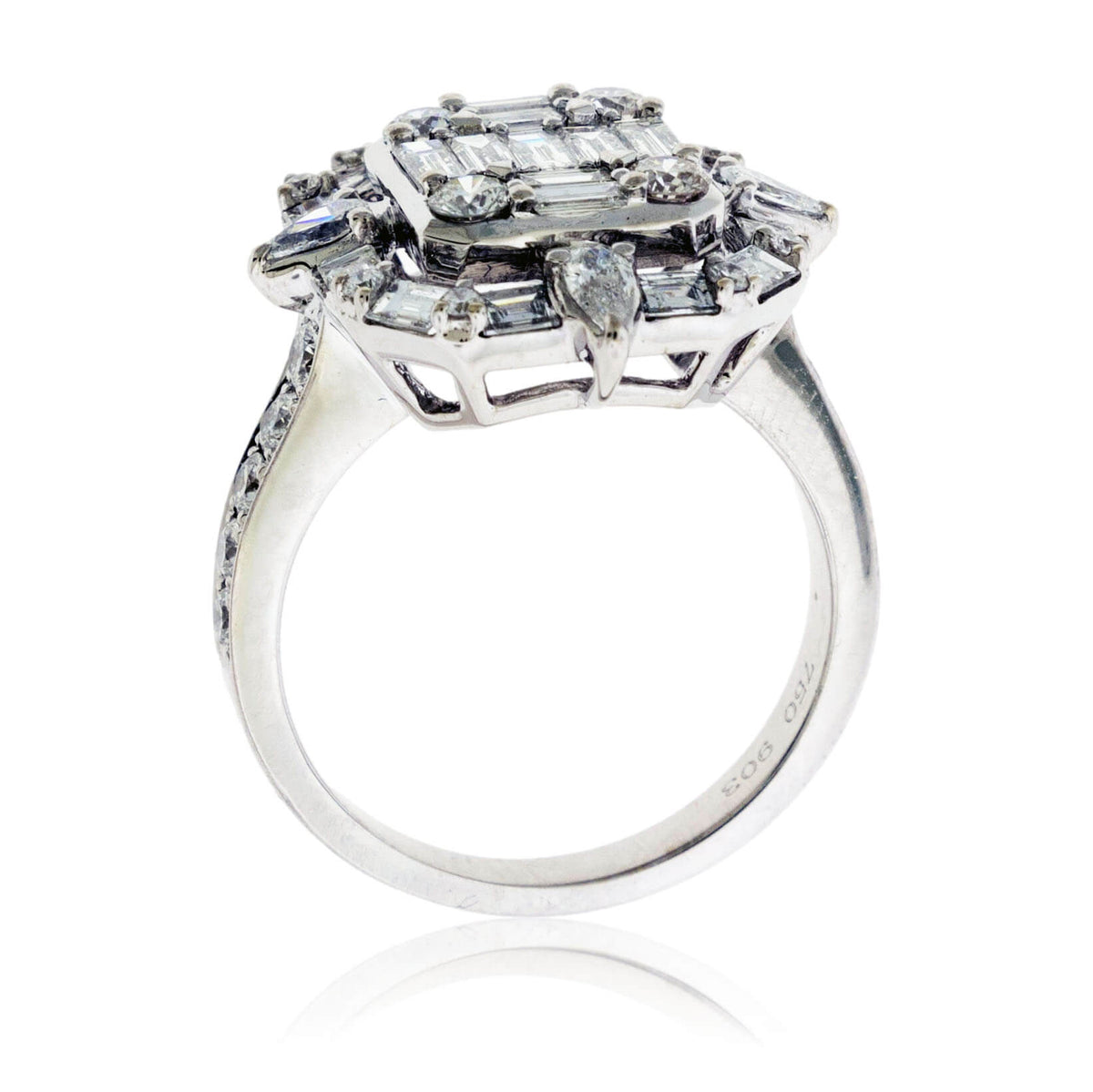 Elegant Designer Baguette & Round Diamond Ring - 18K White Gold